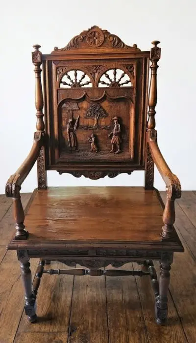 Miniaturka 1 - Fotel Bretoński Rzeźbiony. ok 1910r po renowacji | Dąb, Motywy Figuralne